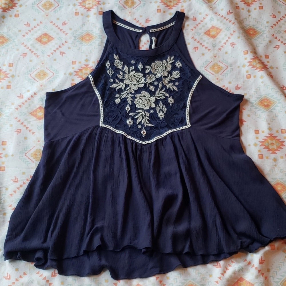 Jolt Flowy Tank
